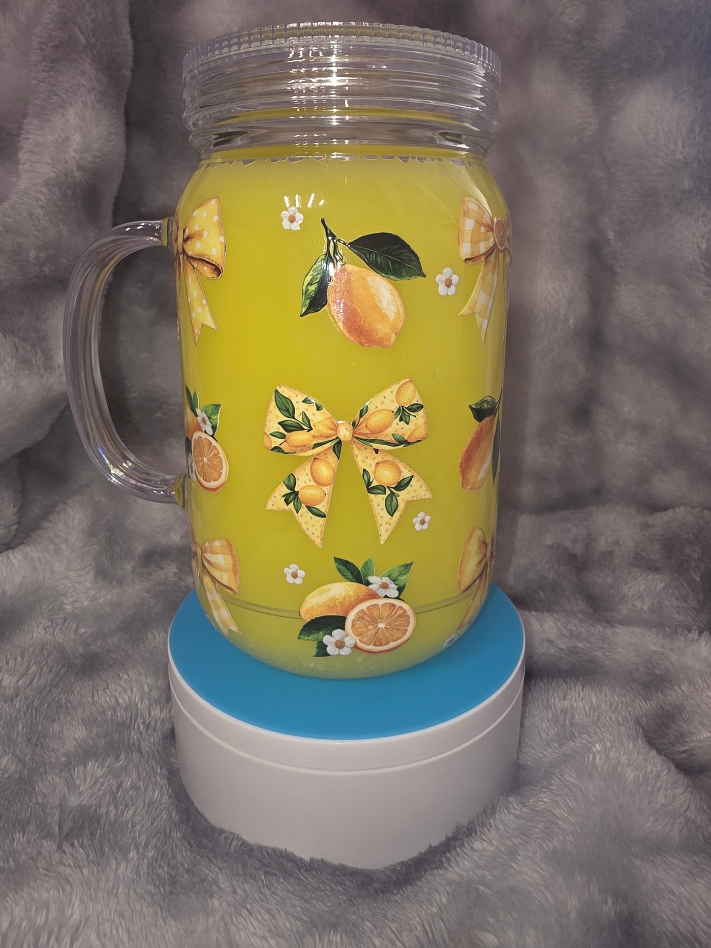 Lemonade with ice